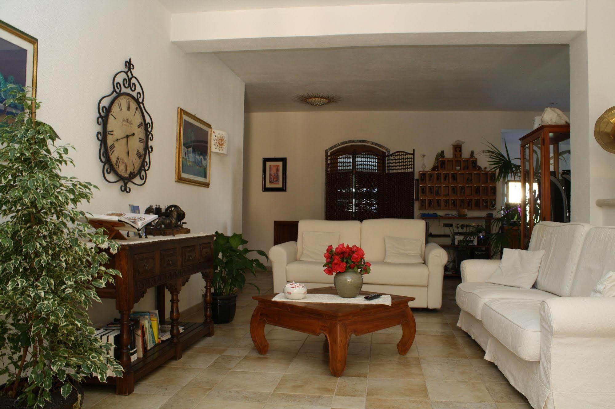 Hotel San Pantaleo Εξωτερικό φωτογραφία