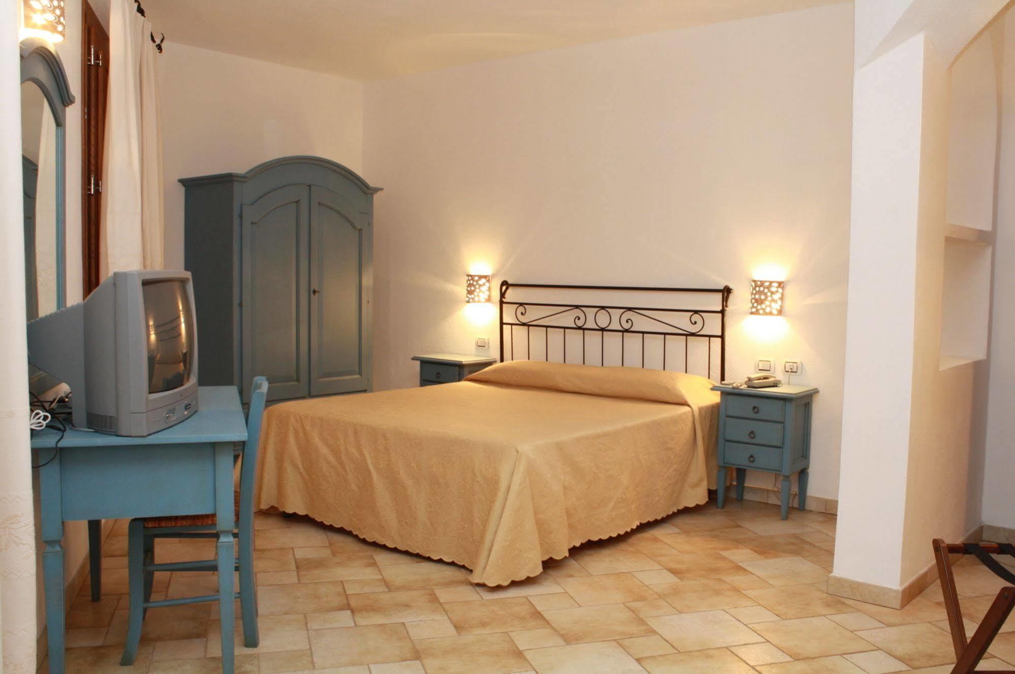 Hotel San Pantaleo Εξωτερικό φωτογραφία